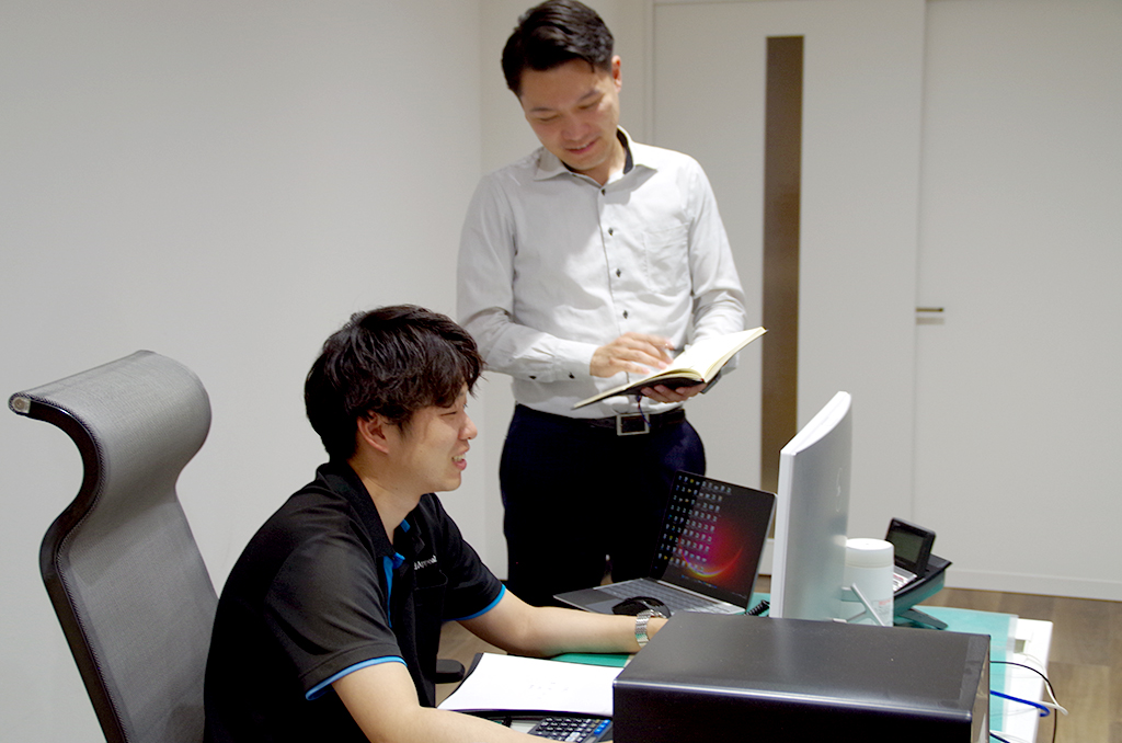 “数字を追う楽しさと仲間と働く喜び”未経験から挑戦した法人営業のやりがいとは？